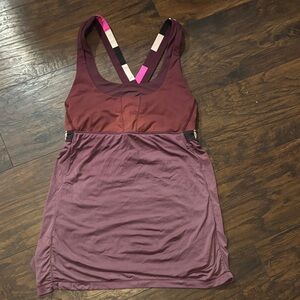 Lululemon Athletica Burgundy tank women’s 10